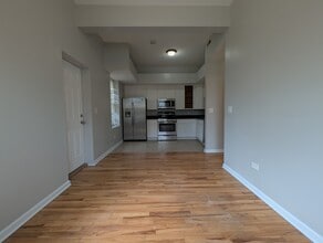 Building Photo - 5417 S Carpenter St
