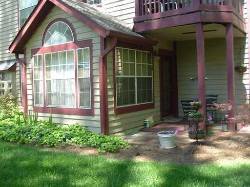 Primary Photo - 411 Hawkstone Way
