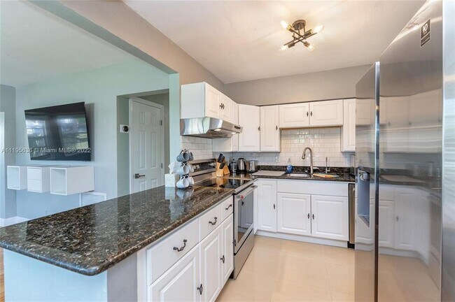 Foto del edificio - 412 SW 16th Ct
