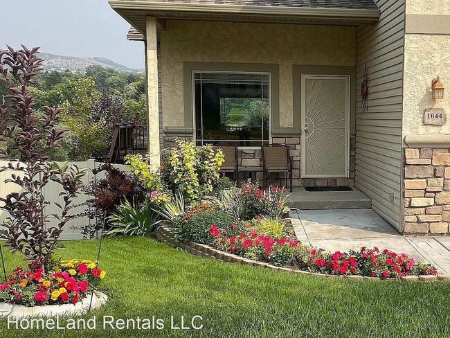 Building Photo - 3 br, 4 bath House - 1644 Sun Hill Loop