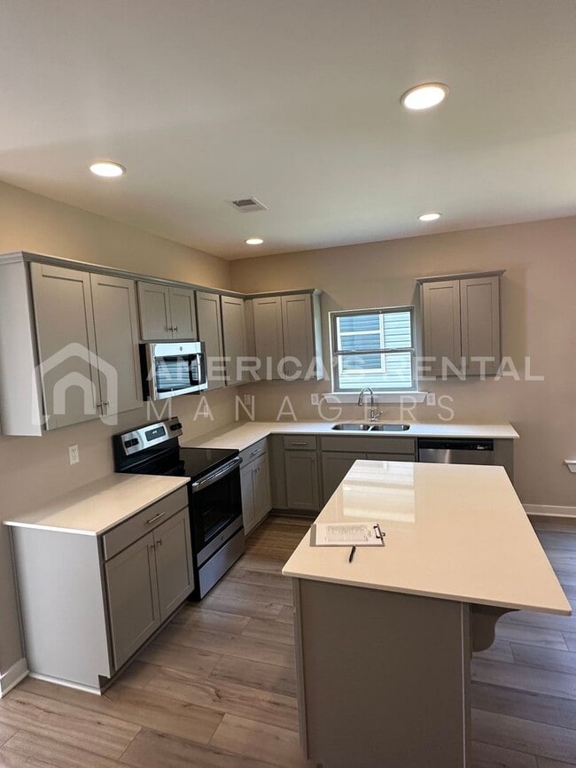 Building Photo - Home for Rent in Bessemer, AL!!!