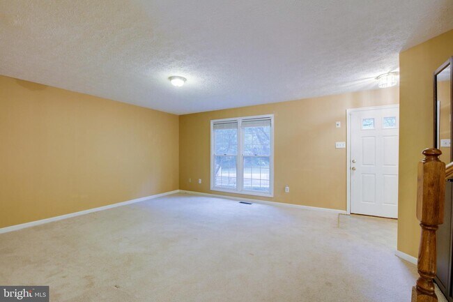 Foto del edificio - 629 Budleigh Cir