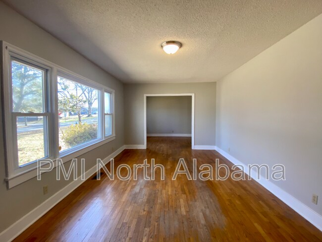 Building Photo - 1306 SW Jefferson St