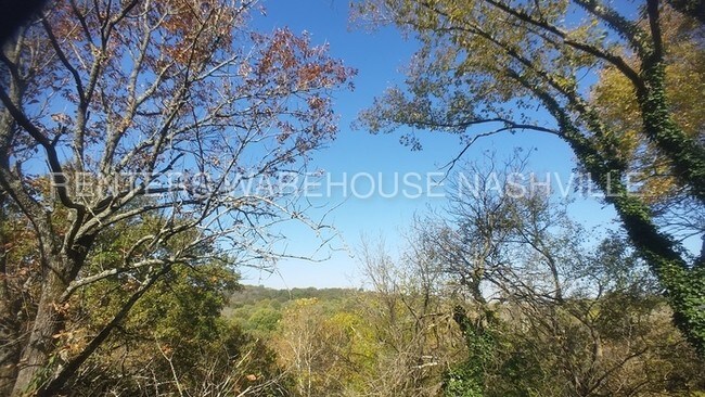 Foto del edificio - 225 Swift Dr