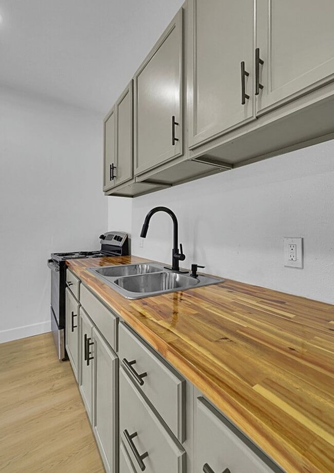 Foto del edificio - Newly Remodeled 4BD 2BA Home in Waco