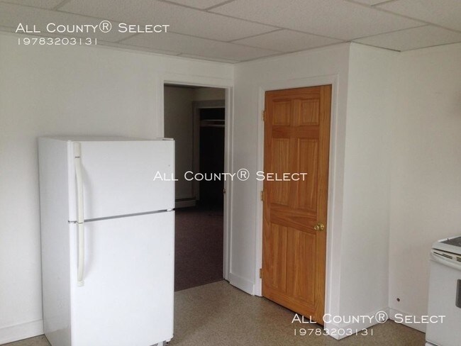 Building Photo - 2 bedroom in Peabody MA 01960