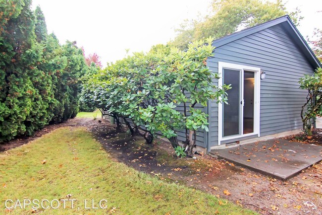 Foto del edificio - 17340 SW Oak St