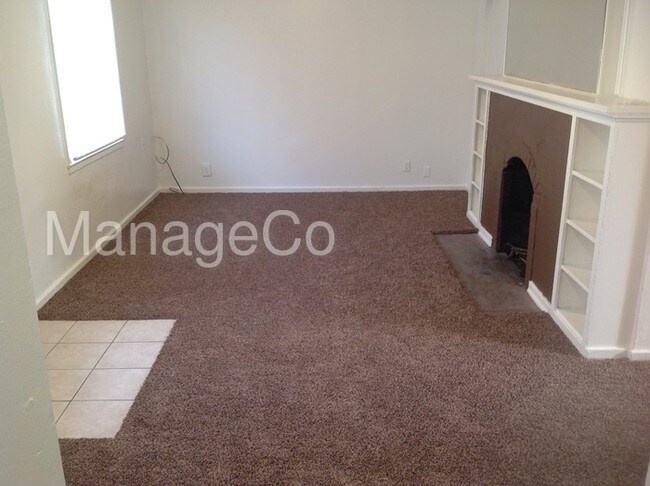 Building Photo - 946 S 400 W