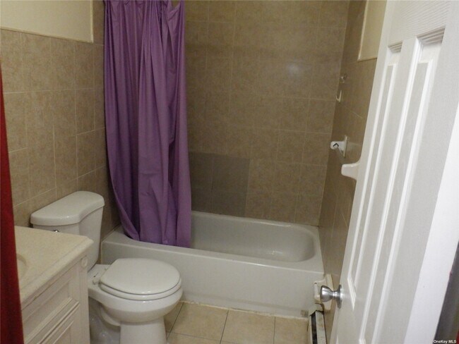 Building Photo - 137-50 Thurston St