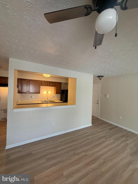Building Photo - 900 Cedar Crest Ct N