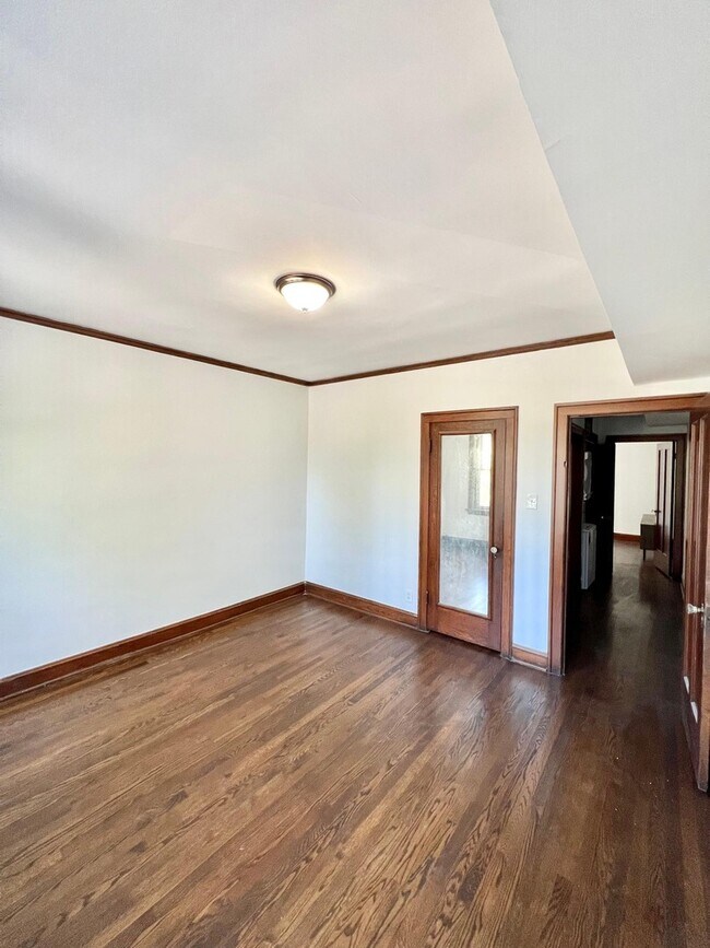 Foto del edificio - 1632 N California Ave