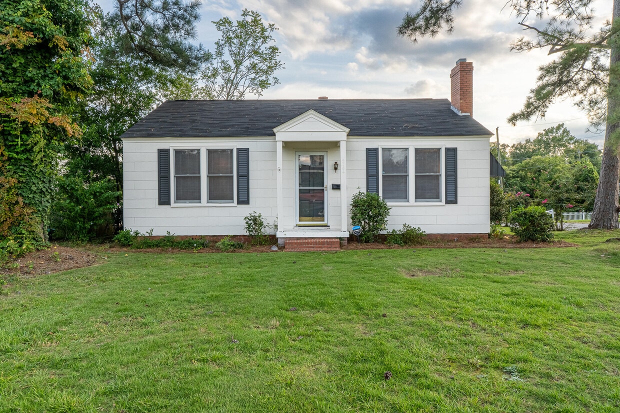 Foto principal - 2164 Telfair St