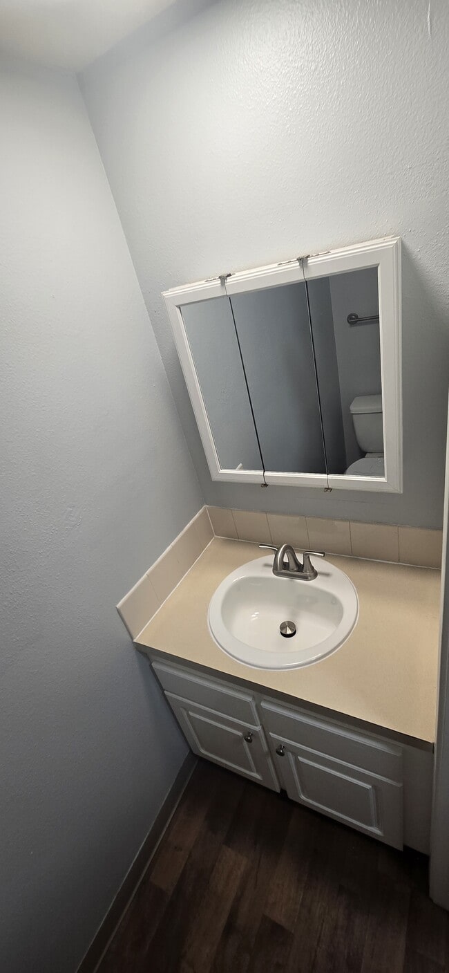 Medio baño - Capitol Gardens