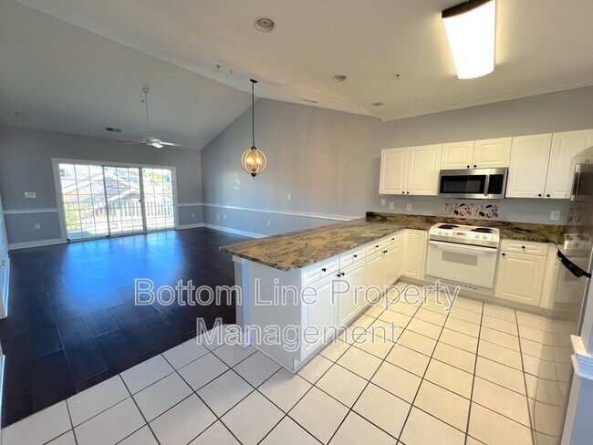 Foto del edificio - 9036 Meadow Vista Rd