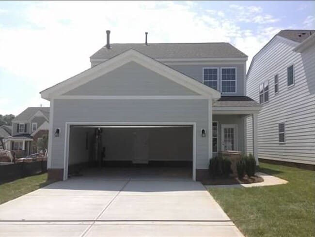 Building Photo - 10519 Royal Winchester Dr