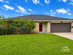 Building Photo - 3038 Mosby Dr