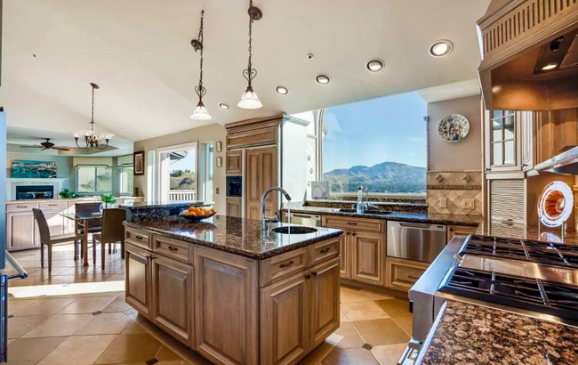 Building Photo - 908 Placer Ridge Rd