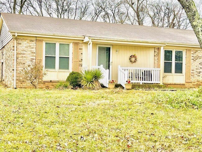 Building Photo - 4852 Cascade Dr