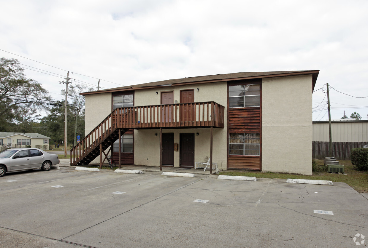 Primary Photo - 1000 Transmitter Rd