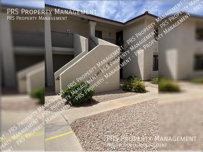 Foto del edificio - 10610 S 48th St