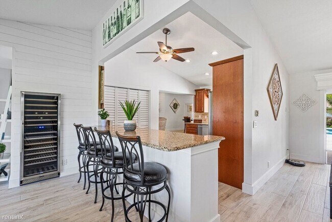 Foto del edificio - 4 br, 2.5 bath House - 13016 La Mirada Cir