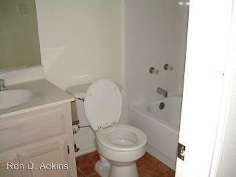 Foto del edificio - 408 E Ulex Ave