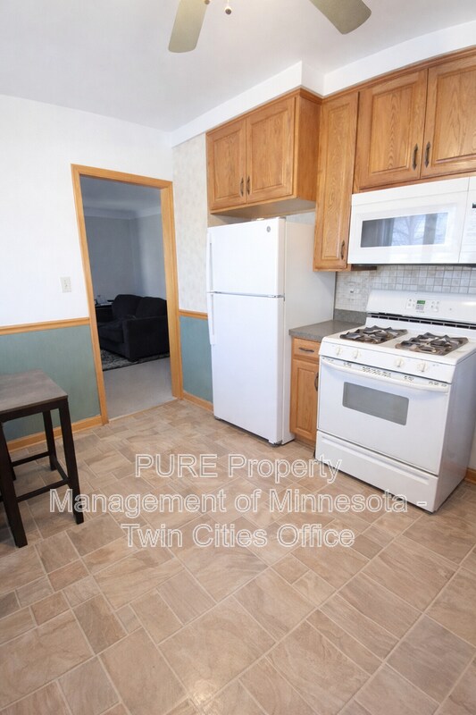 Foto del edificio - 1250 Jessamine Ave E