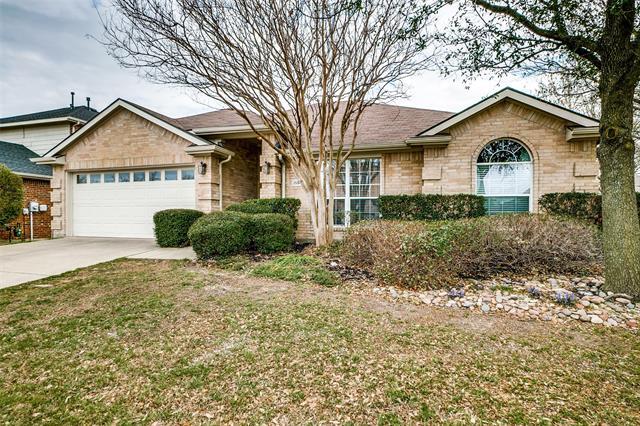 Building Photo - 15555 Wrangler Dr