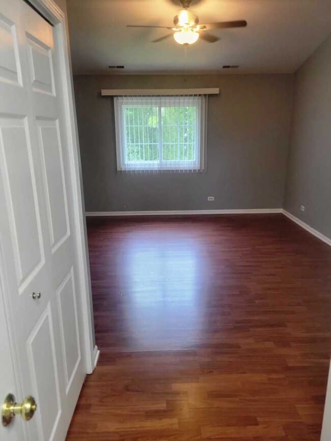 Foto del edificio - 5229 Acacia Ct