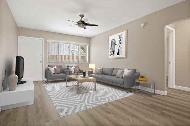 Building Photo - 315 South Avenue 55