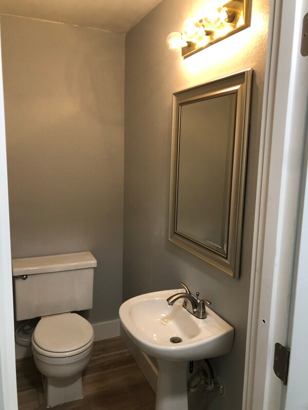 Foto del edificio - 525 Cinderella Loop