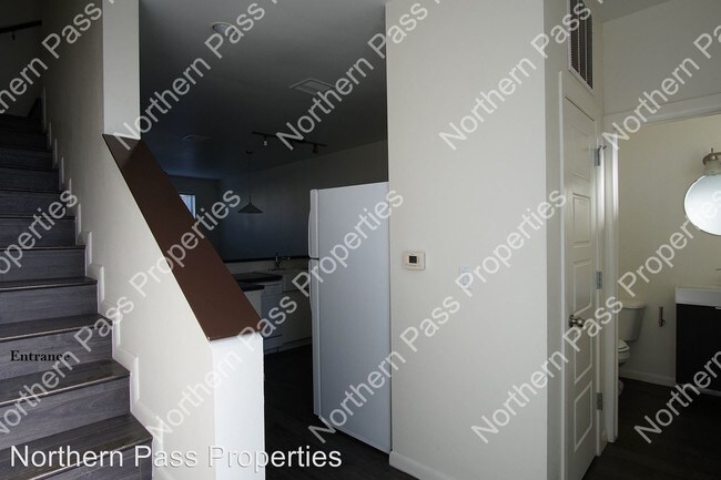 Foto del edificio - 6262 Woodrow Bean Transmountain Dr