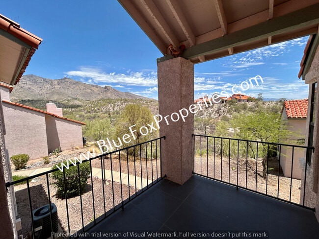 Building Photo - 6490 N Tierra De Las Catalinas