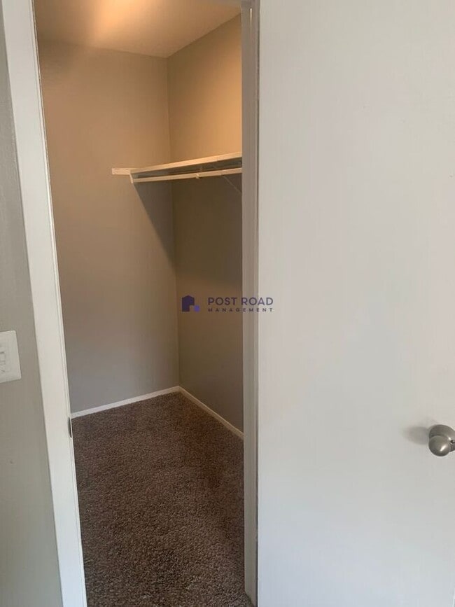 Foto del edificio - 2914 S Osage Ave