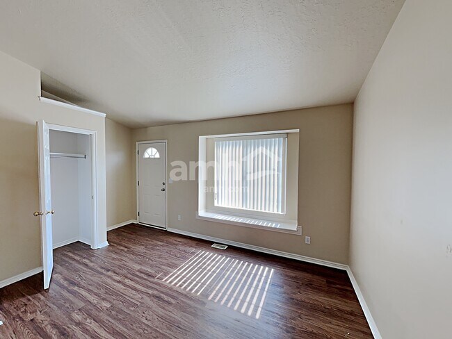 Building Photo - 125 S 150 W