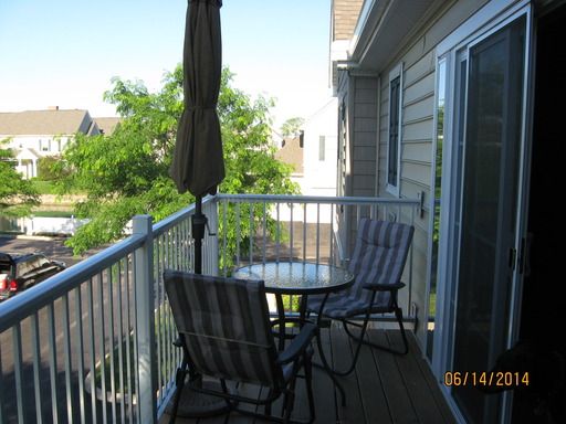 Foto del edificio - 5616 Frawley Dr