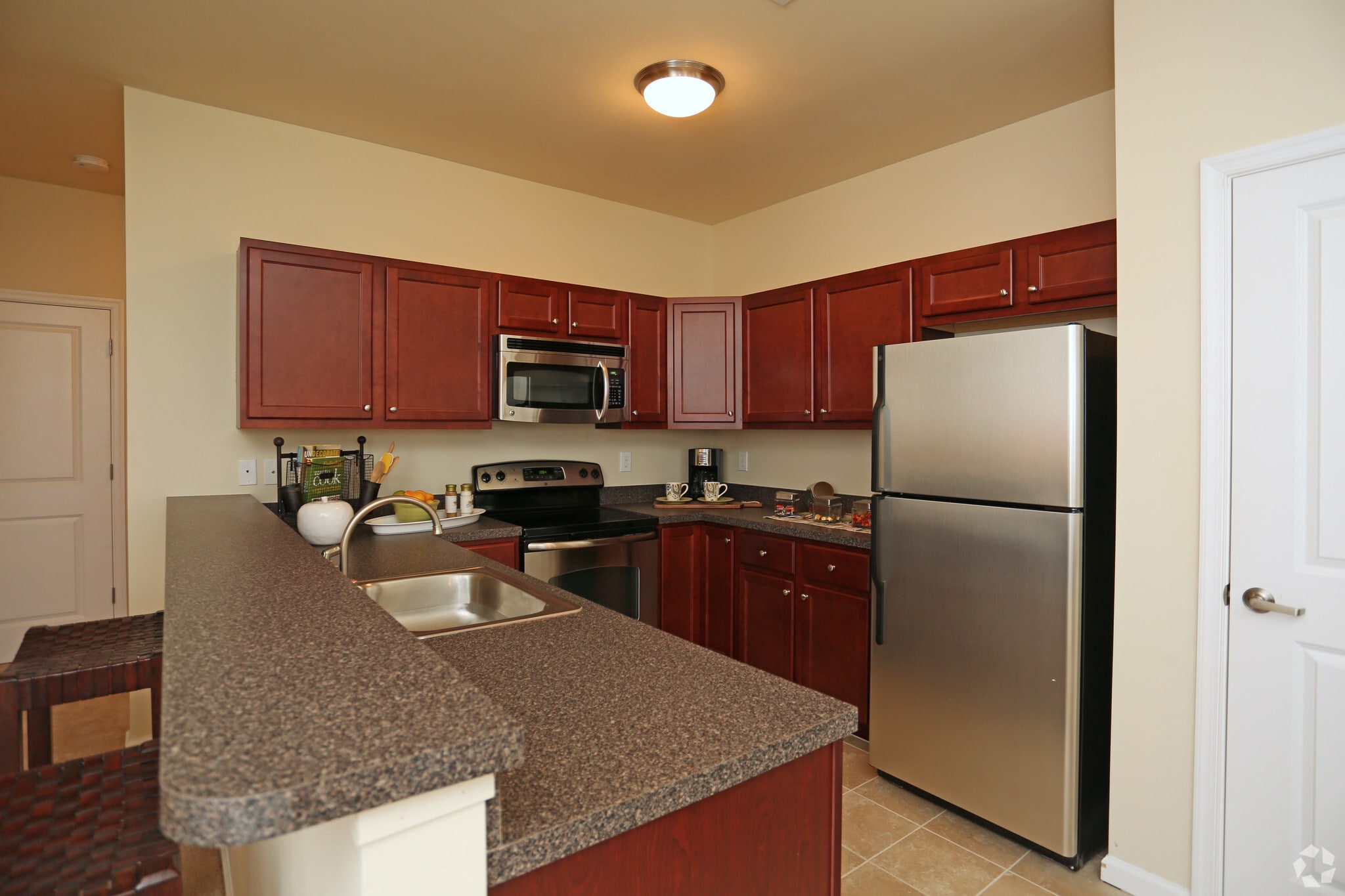 The Residences at Willow Ridge photo 2