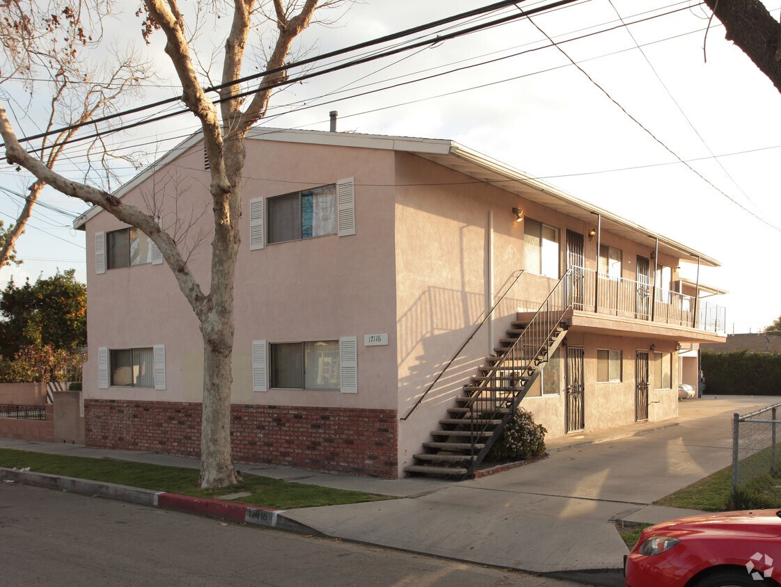 17116 Ardmore Ave, Bellflower, CA 90706 Apartments in Bellflower, CA