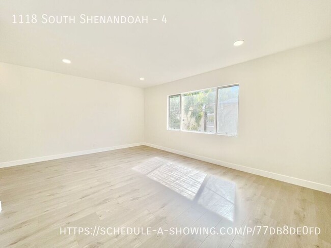 Building Photo - 1118 South Shenandoah-4