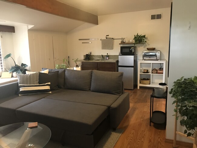 Foto del edificio - 5504 Calhoun Ave