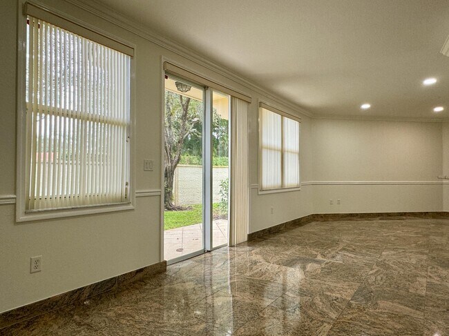 Building Photo - 2910 DC Country Club Boulevard
