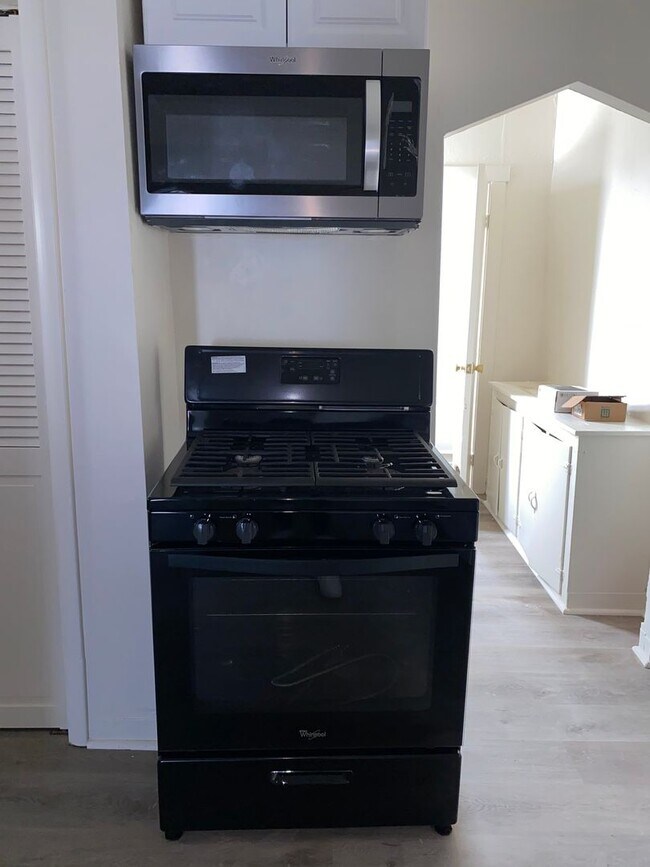 Foto del edificio - 237 Ella St