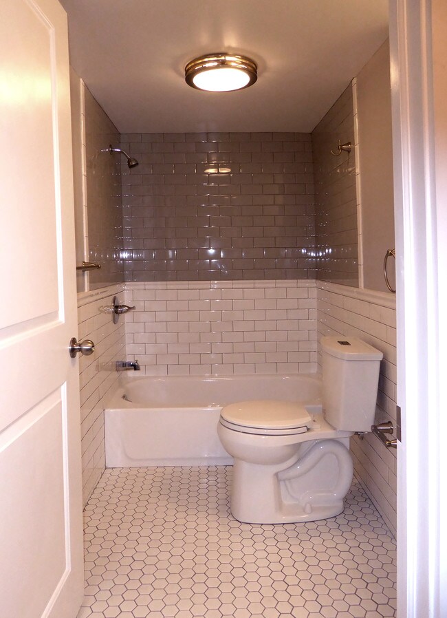 Foto del edificio - 129 S 48th St