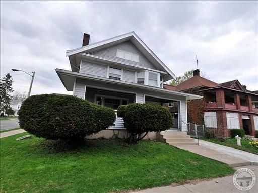 Foto principal - 1402 N Limestone St
