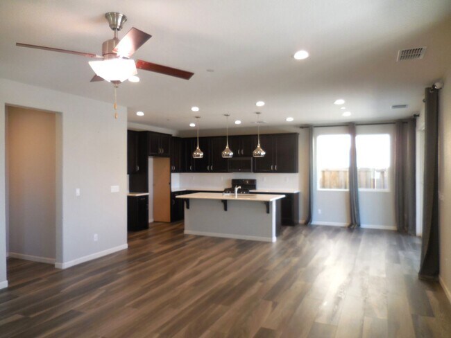 Building Photo - Beautiful Vacaville Home for Rent