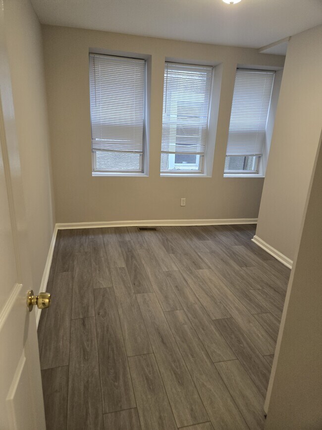 Foto del edificio - 1018 S 52nd St