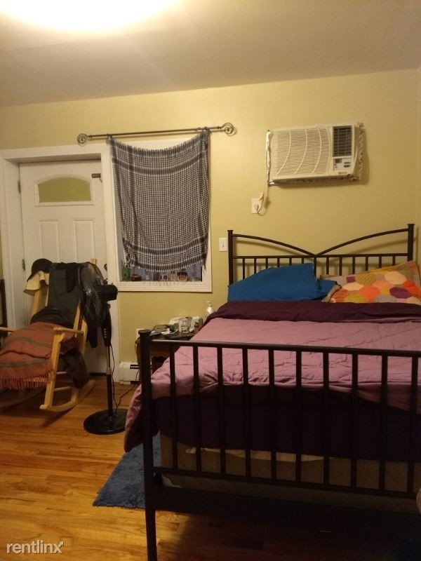 Foto principal - 2 br, 1 bath Apartment - 2573 Tieman ave