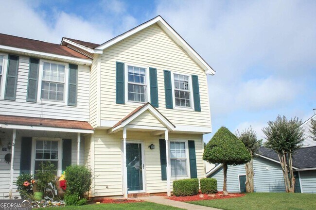 Foto del edificio - 311 Quincy Ave