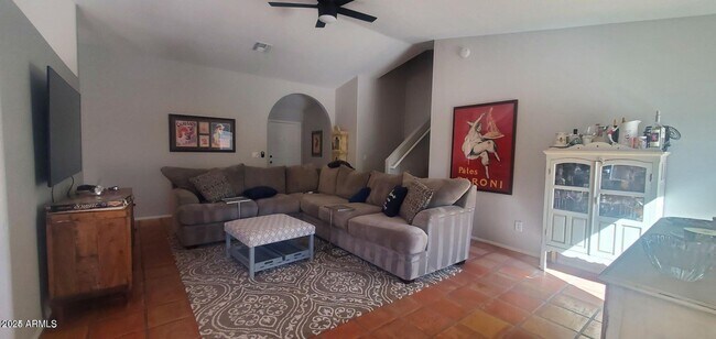 Foto del edificio - 4209 E Liberty Ln