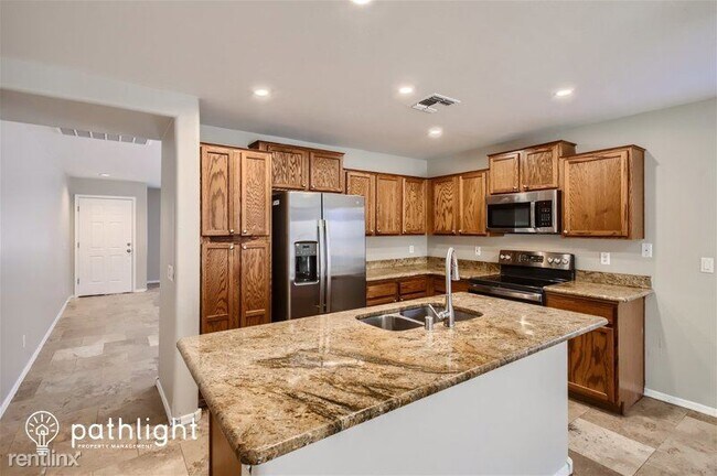 Foto del edificio - 4 br, 2.5 bath House - 11587 Longley Lane ...